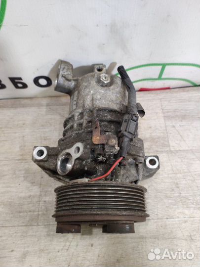 Компрессор кондиционера Nissan Note E11 HR16DE