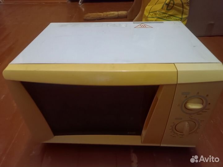 Микроволновая печь