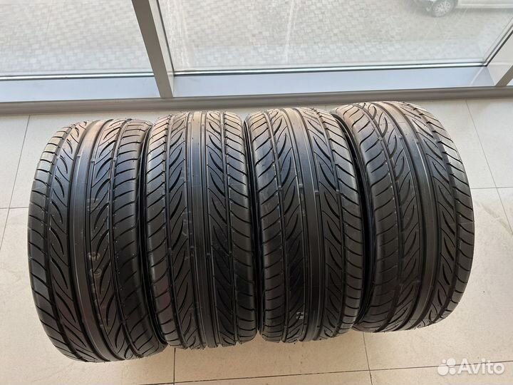 Yokohama S.Drive AS01 215/45 R17