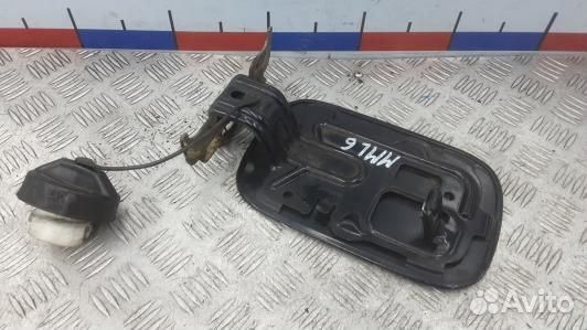 Лючок бака jeep grand cherokee WK2 (MML06IC01)