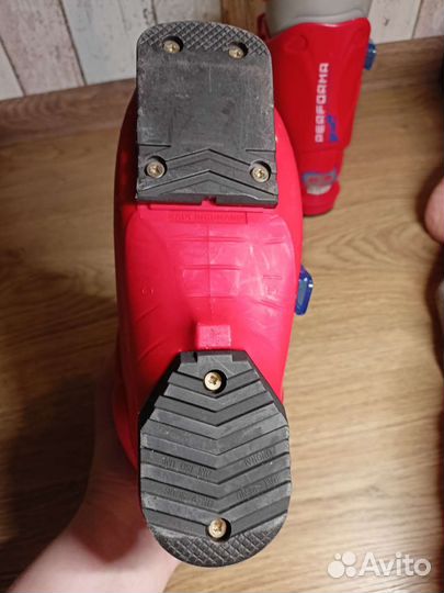 Горнолыжные ботинки детские 19.0