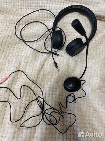 Наушники и микрофон