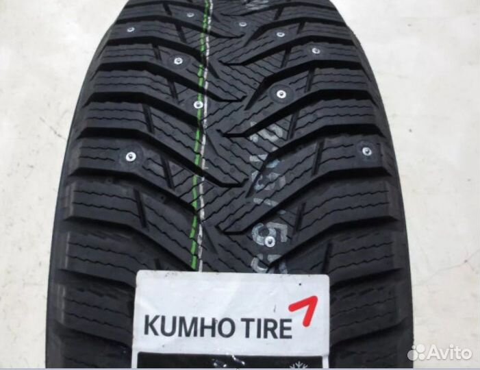 Kumho WinterCraft Ice WI31 225/45 R19 96T