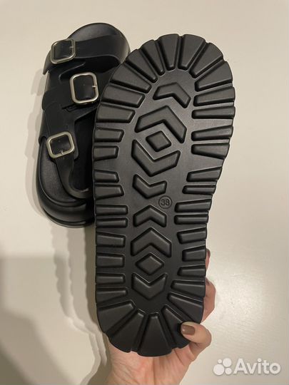 Босоножки женские 38 размер