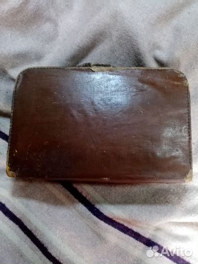 Чемодан старинный балетка