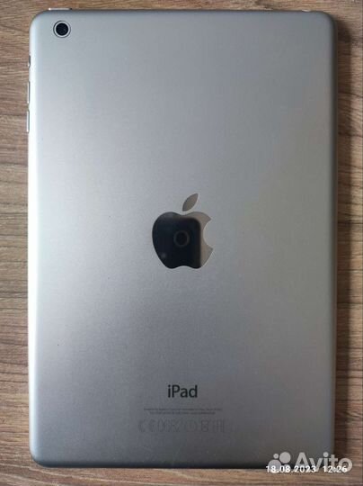 Apple iPad mini 16Gb Wi-Fi White (MD531RS/A)