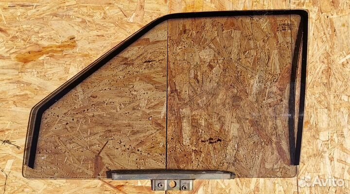 Боковые передние стекла ваз 2114