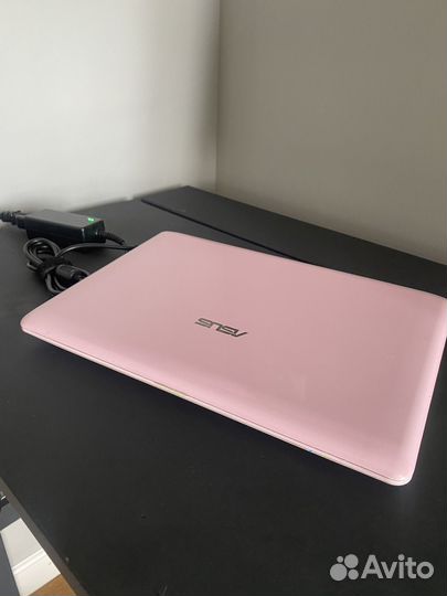 Ноутбук asus розовый. Нетбук