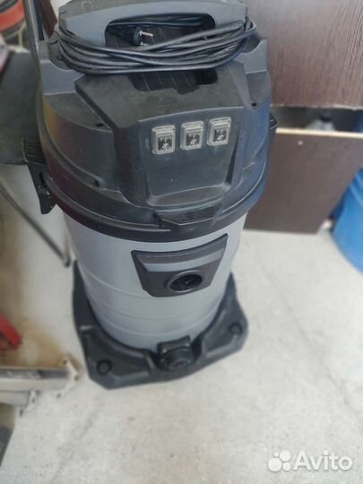 Пылесос для химчистки автомобиля