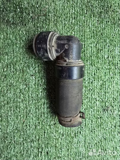 Патрубок радиатора Peugeot 407 2006