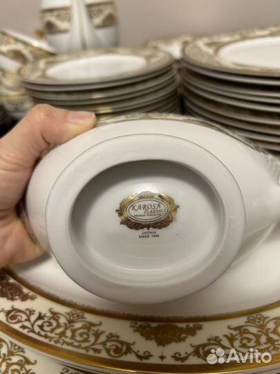 Чайно -столовый сервиз на 12 персон