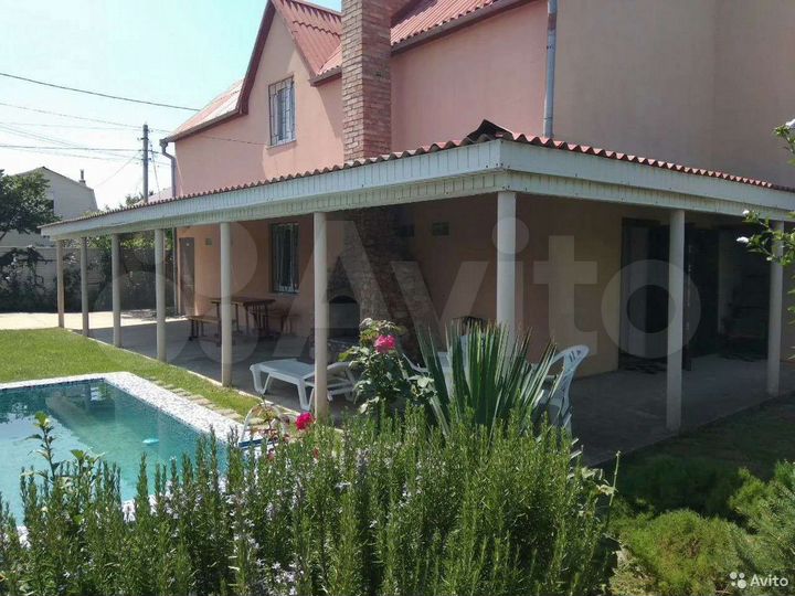 Дом 209 м² на участке 8,5 сот.