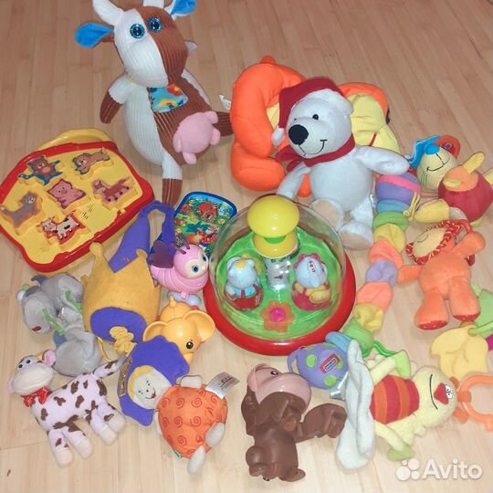 Подвески, музыкальные игрушки, юла