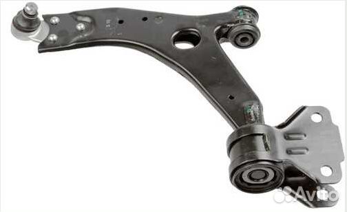 Передний рычаг левый нижний поперечный
