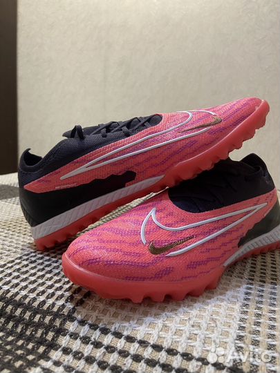 Бутсы nike phantom gx