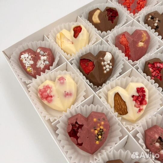 Шоколадные наборы на 14 февраля