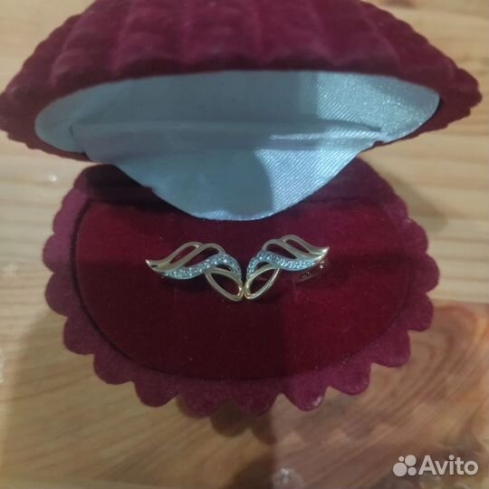 Золотые серьги