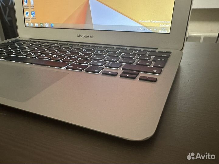 MacBook Air 11 (2011), 256 гб, Core i5
