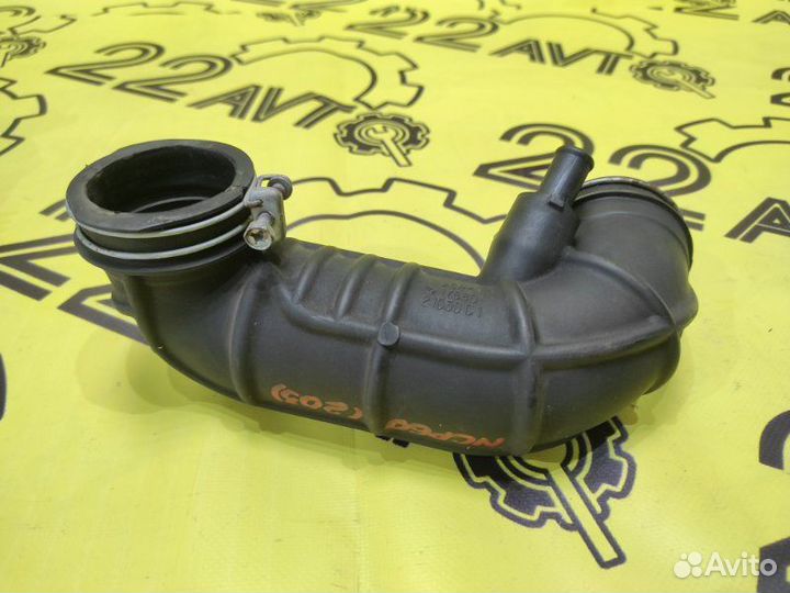 Патрубок воздушного фильтра Toyota Ist NCP60