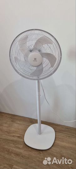 Вентилятор Electrolux EFF-1005