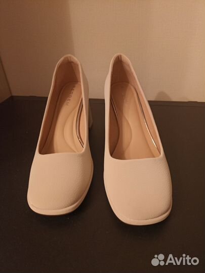 Туфли женские 39 размер