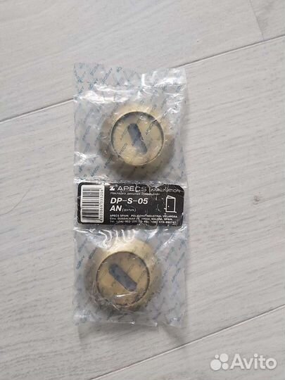 Фурнитура для межкомнатных дверей