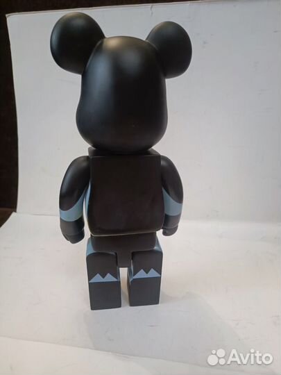 Коллекционная игрушка Bearbrick Batman 28см