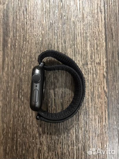 Apple watch 4 40mm +nike