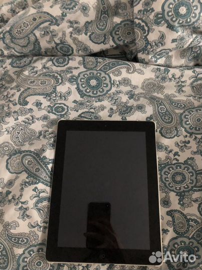 Apple iPad 4 wi-fi cellular
