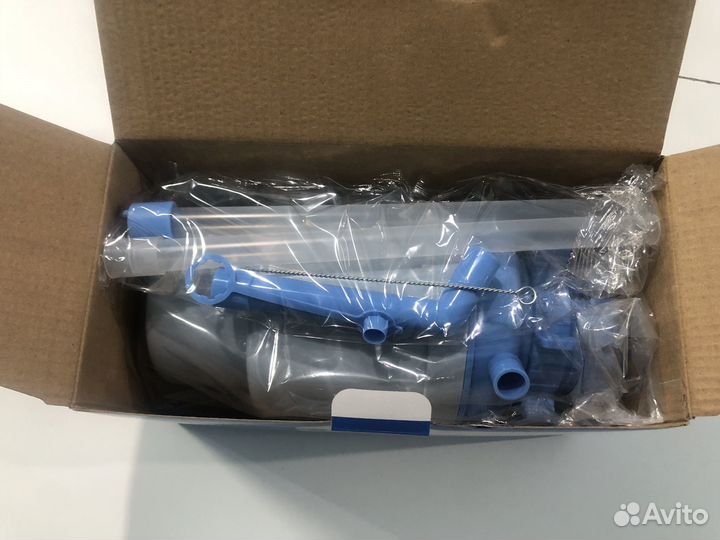 Ручная помпа для бутилированной воды