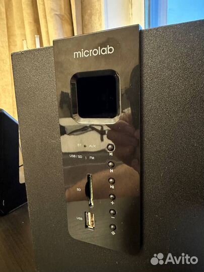 Колонки компьютерные Microlab M-I00BT 2.1 10 Вт RM