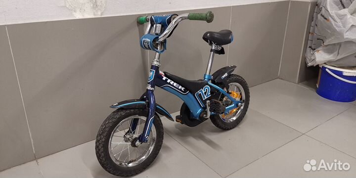 Детский велосипед Trek 12