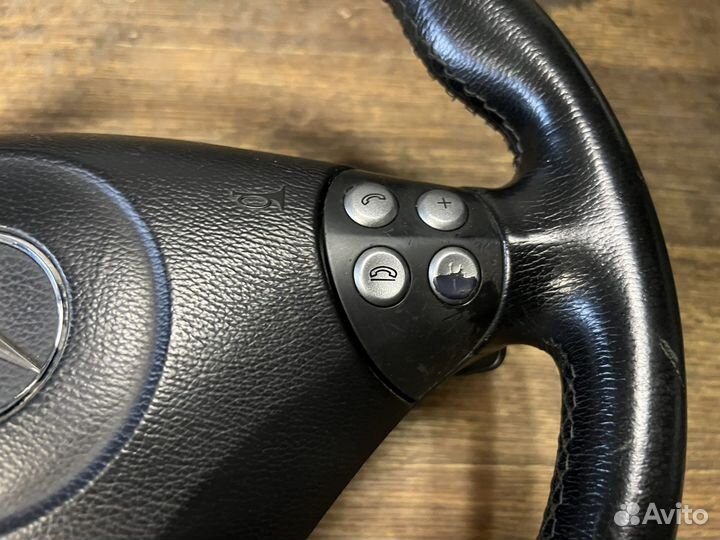 Руль Mercedes W203 Спорт с лепестками