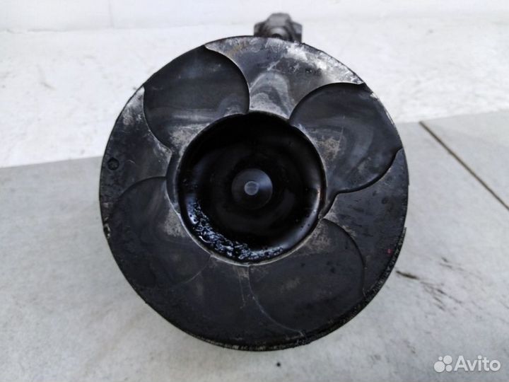 Поршень с шатуном