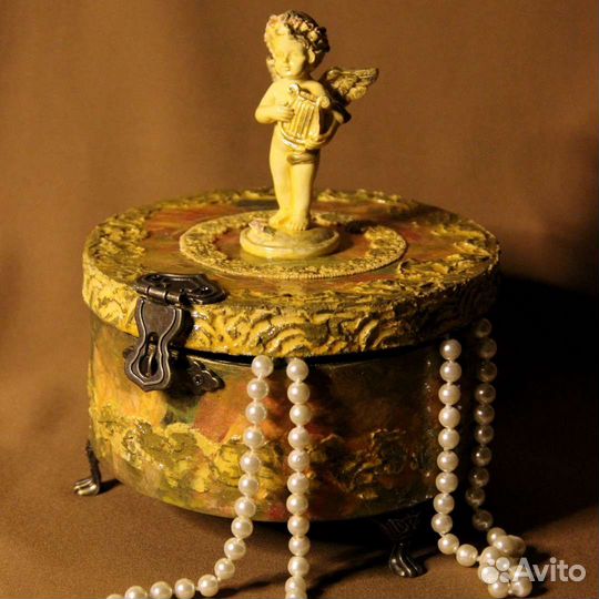 Шкатулка для украшений