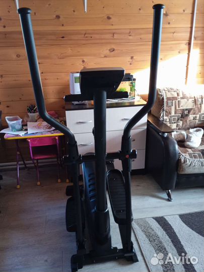 Эллиптический тренажер