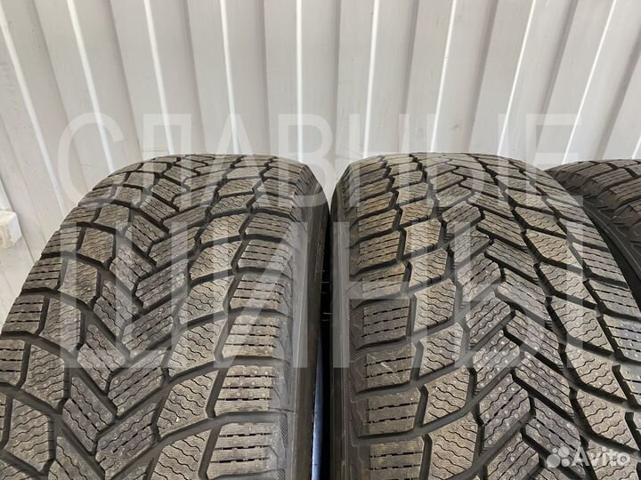 Michelin X-Ice Snow SUV 235/60 R19 107H