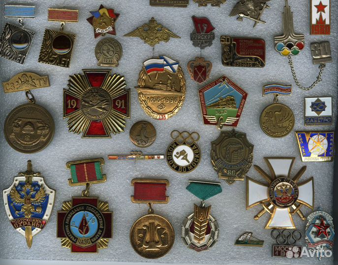 Знаки и значки для коллекции