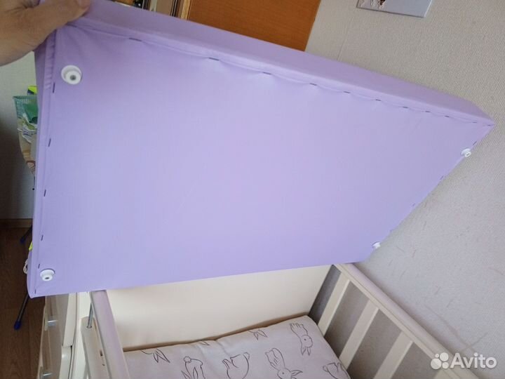 Пеленальная доска на кроватку