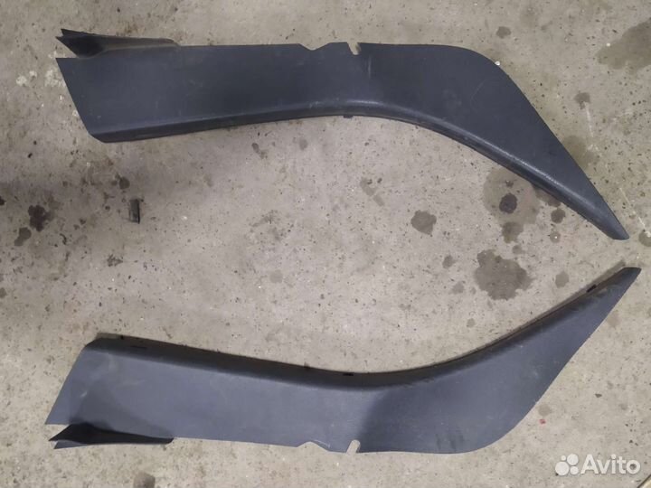 Обшивка стойки renault logan 2