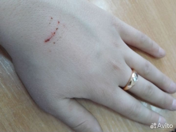 Продам бижутерию резинка в подарок