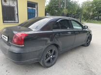 Toyota Avensis 2.0 AT, 2004, 90 000 км, с пробегом, цена 700 000 руб.