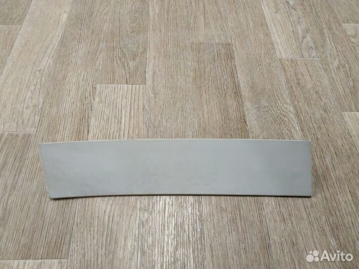 Накладка стойки крыши задней правой Ford Focus III