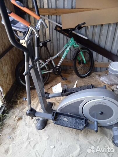 Эллиптический тренажер профессиональный