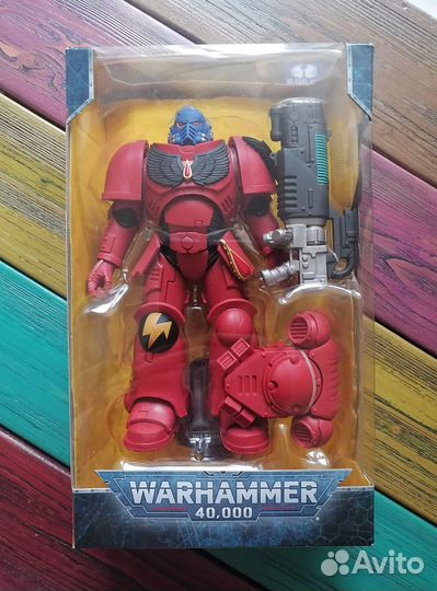 Warhammer 40k фигурка