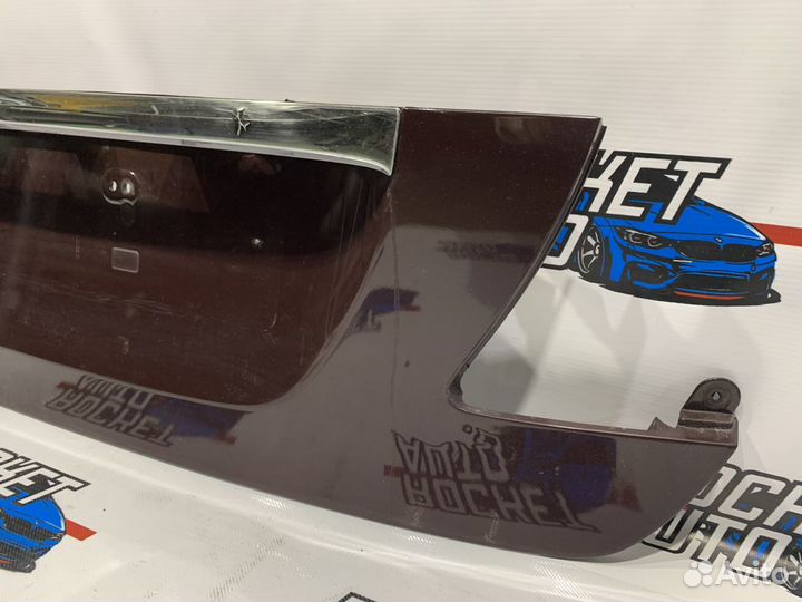 Накладка крышки багажника Lexus LS460 7680150040