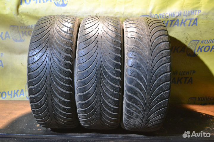 Goodyear UltraGrip Extreme 225/60 R17