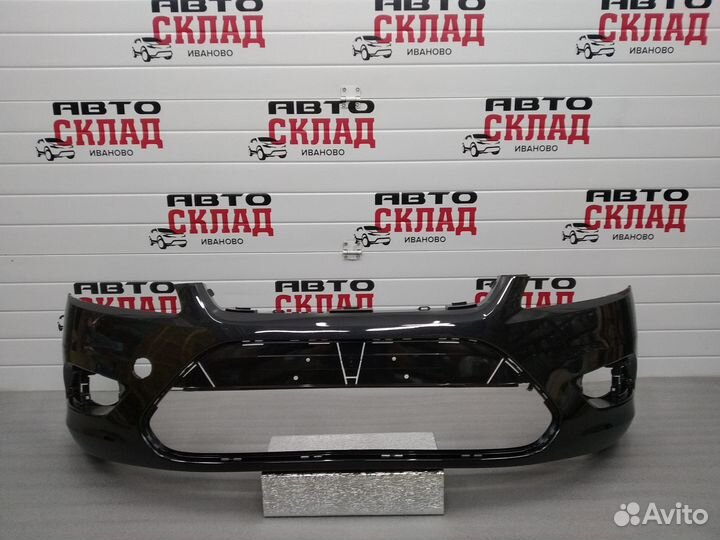 Бампер передний Форд Фокус 2 в цвет автомобиля