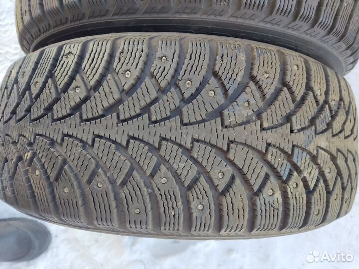 Nokian Tyres Hakkapeliitta 4 205/50 R17