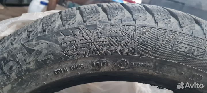 Continental IceContact 2 SUV 255/50 R19